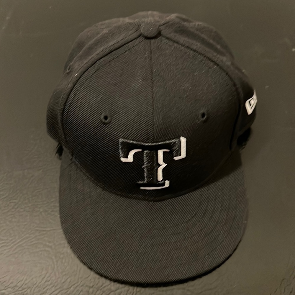Like New Kids Fitted Texas Rangers New Era Hat Size 6 3/8